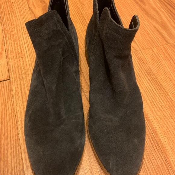 Suede Dolce Vita Ankle Boots Size 8 - Picture 2 of 7